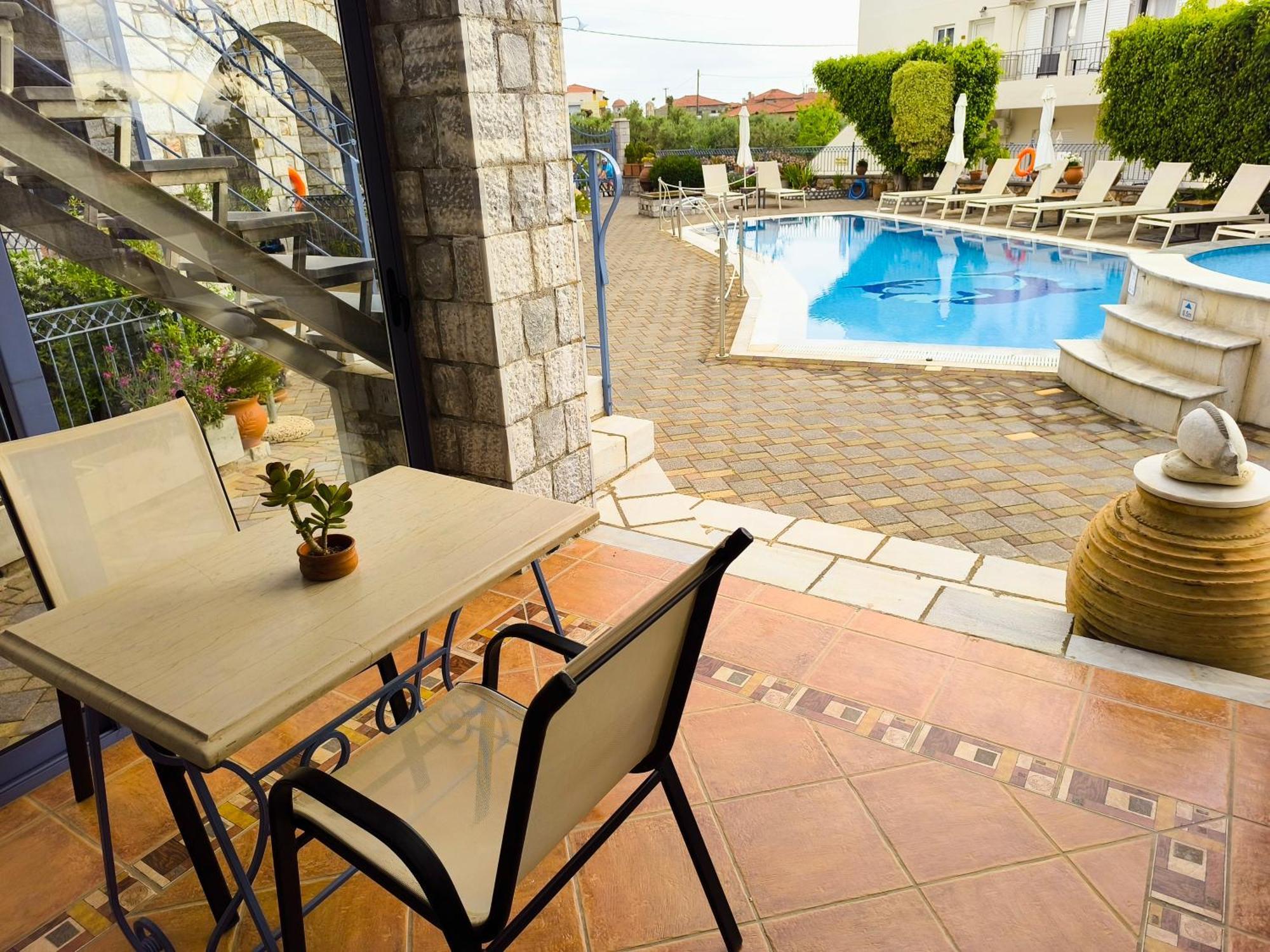 Taletos Apartments Ступа Екстериор снимка